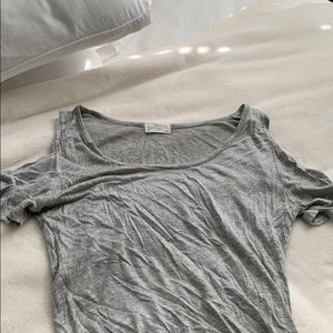 Grey T-shirt w cutouts